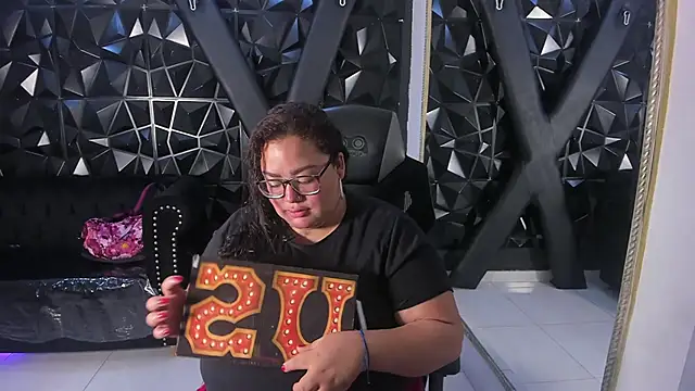 AbbyRogers1 online show from 04-14-26, 03:23