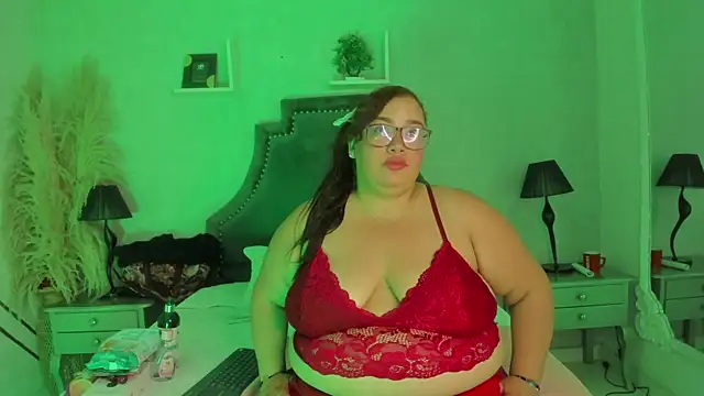 AbbyRogers1 online show from 05-12-26, 03:47