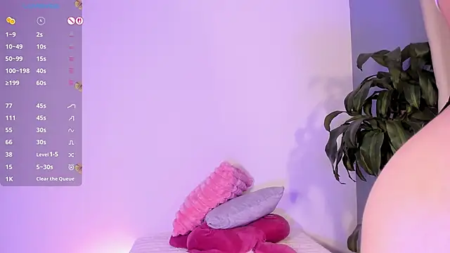 Snapshot of Julieta_soft chatting on 04-23-26, 06:54 Julieta soft online show from 04-23-26, 06:54
