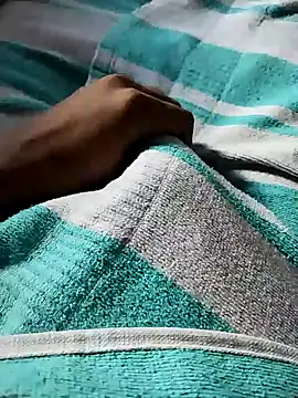 Snapshot of Daddy_004__ chatting on 04-06-26, 01:14 Daddy 004 online show from 04-06-26, 01:14