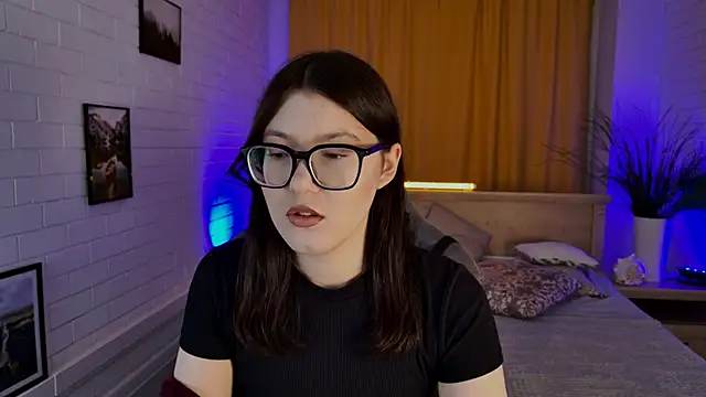 JennyGibson online show from 04-14-26, 05:13