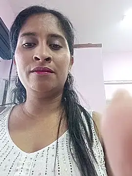 Snapshot of SofiaMendez1_ chatting on 05-26-26, 02:35 SofiaMendez1 online show from 05-26-26, 02:35