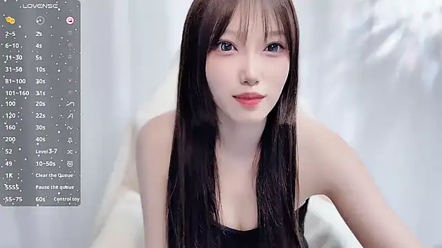 Snapshot of luckyuyu66 chatting on 04-27-26, 12:25 luckyuyu66 online show from 04-27-26, 12:25