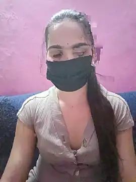 Snapshot of Shakshana-queen chatting on 06-05-26, 11:49 Shakshana-queen online show from 06-05-26, 11:49