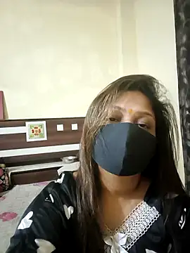 Snapshot of SluttySonam chatting on 04-05-26, 04:53 SluttySonam online show from 04-05-26, 04:53