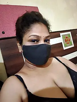 Snapshot of SluttySonam chatting on 05-01-26, 09:14 SluttySonam online show from 05-01-26, 09:14
