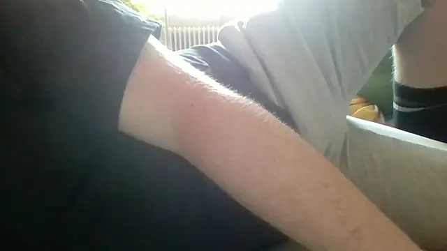 Snapshot of Pallmees chatting on 05-09-26, 08:08 Pallmees online show from 05-09-26, 08:08