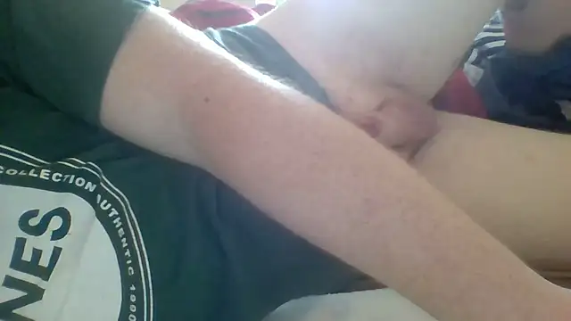 Snapshot of Pallmees chatting on 06-13-26, 08:01 Pallmees online show from 06-13-26, 08:01