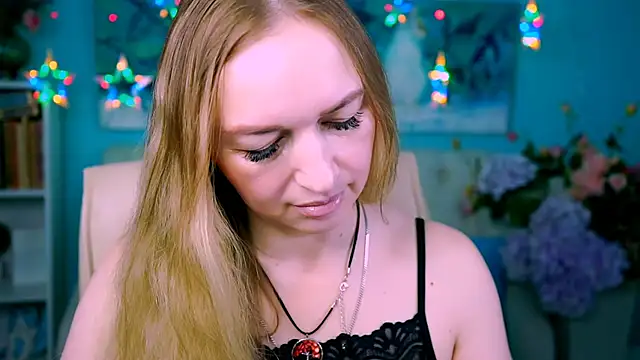 MiaHarrison  online show from 04-07-26, 08:59