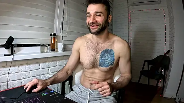 DaddySlava online show from 04-16-26, 09:39
