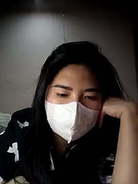 Alicee 001 online show from 04-14-26, 02:56