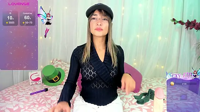 Snapshot of alma_rose_ chatting on 04-23-26, 07:05 alma rose online show from 04-23-26, 07:05