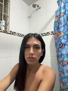 Snapshot of luna_duque chatting on 06-03-26, 11:21 luna duque online show from 06-03-26, 11:21