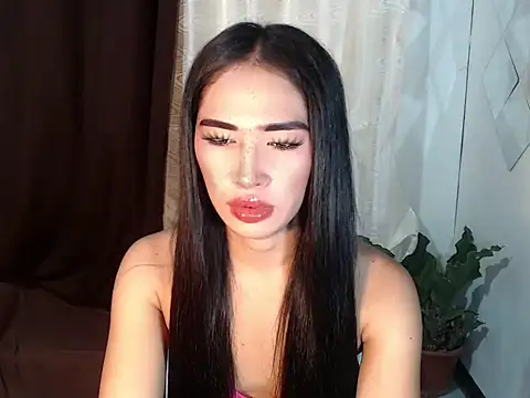 urasiankylie online show from 05-18-26, 06:03