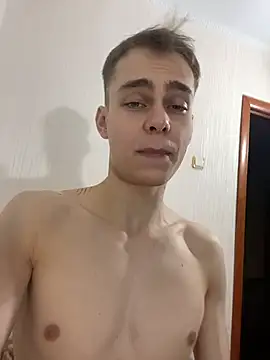 HisDaddyTwink online show from 04-15-26, 08:20