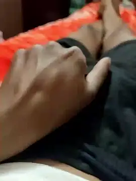 Snapshot of OBengaliBabuO chatting on 03-08-25, 04:39 OBengaliBabuO online show from 03-08-25, 04:39