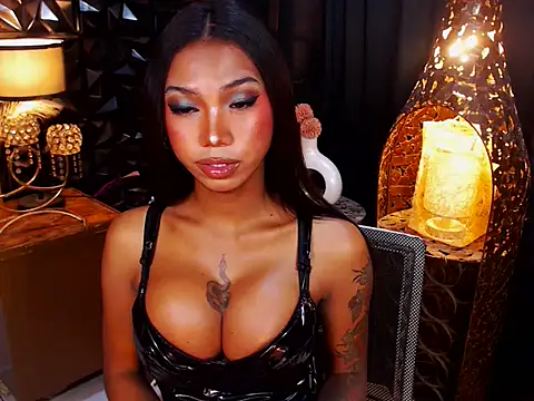 SluttyWhoreAra online show from 06-23-26, 11:14