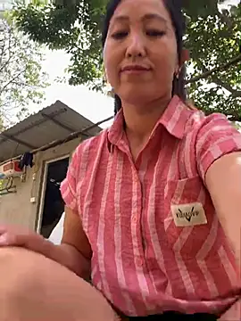 Huonglyna online show from 05-07-26, 01:55