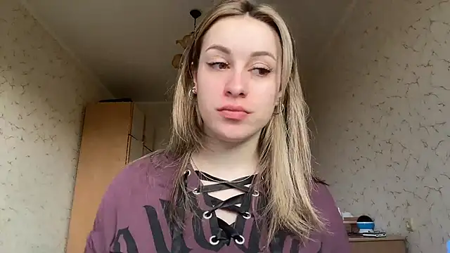 SpringSummers online show from 04-18-26, 08:07