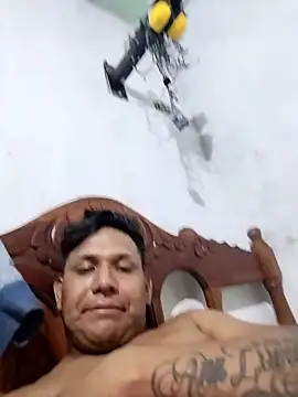 Snapshot of andry420 chatting on 04-04-26, 06:33 andry420 online show from 04-04-26, 06:33