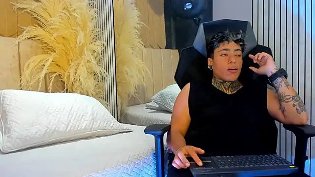 CasperMilers online show from 04-19-26, 06:10