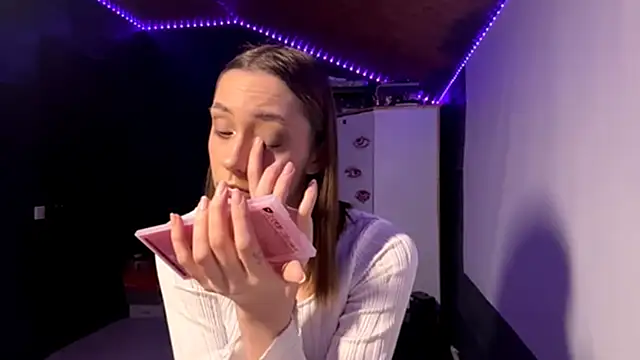 CoreenGau online show from 04-14-26, 01:50