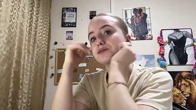 SabinaHaggen online show from 04-15-26, 07:58