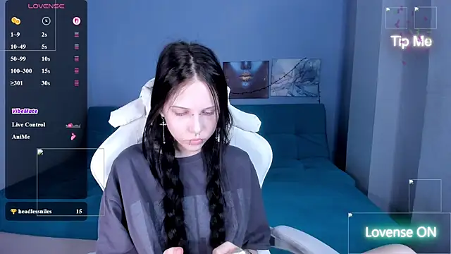 Snapshot of SugarBunny18 chatting on 06-18-26, 03:18 SugarBunny18 online show from 06-18-26, 03:18