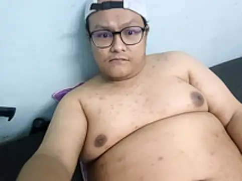 FatStriper online show from 04-03-26, 01:47