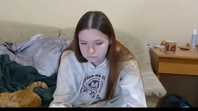 JessicaHolland1 online show from 04-23-26, 05:59