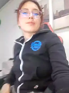 cute mara online show from 04-07-26, 10:42