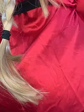 QueenDeema7 online show from 04-15-26, 11:17