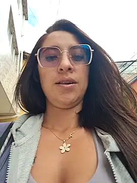 Snapshot of VALERY-94 chatting on 06-07-26, 12:09 VALERY-94 online show from 06-07-26, 12:09
