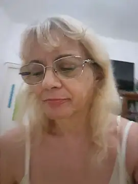MatureElegantWidow online show from 06-08-26, 01:09