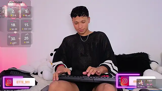 ETTE MOON online show from 05-01-26, 10:47
