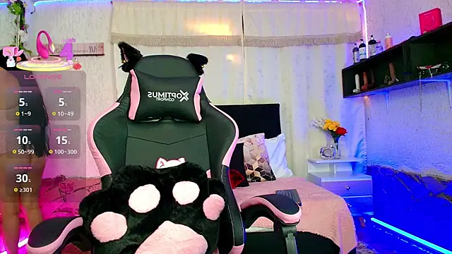 molly bick online show from 04-08-26, 01:33