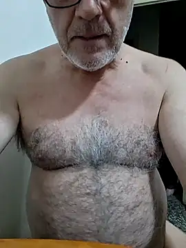 Snapshot of julenvcia chatting on 04-16-26, 12:11 julenvcia online show from 04-16-26, 12:11