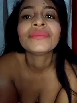 Lia Phone  online show from 05-17-26, 05:49