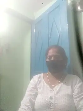 Snapshot of SEEMA_012 chatting on 04-09-26, 07:36 SEEMA 012 online show from 04-09-26, 07:36