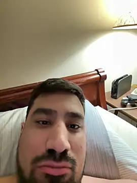 Snapshot of daddyking1013 chatting on 04-07-26, 04:24 daddyking1013 online show from 04-07-26, 04:24