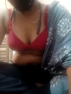 SWEETI HORNY50 online show from 04-07-26, 10:37