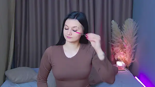 Snapshot of JennyJordans chatting on 04-06-26, 01:58 JennyJordans online show from 04-06-26, 01:58