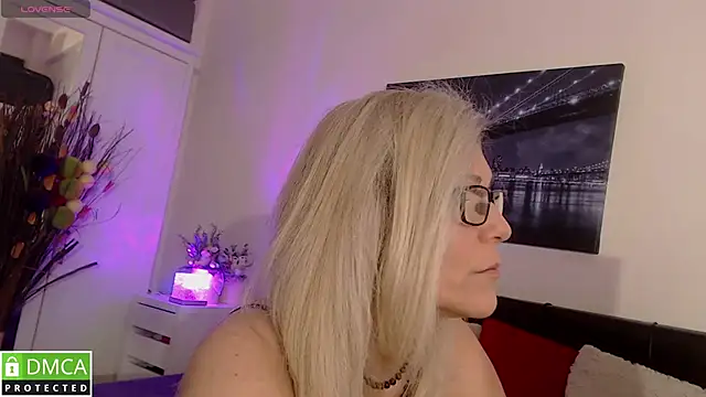 reeya71 online show from 06-02-26, 02:13