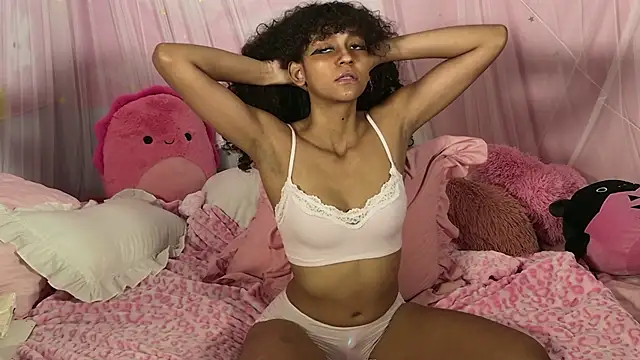 mia hart online show from 08-06-26, 02:02