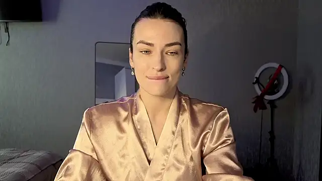 Kira  love1 online show from 05-17-26, 11:50