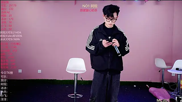 w-lucky02 online show from 05-02-26, 09:36