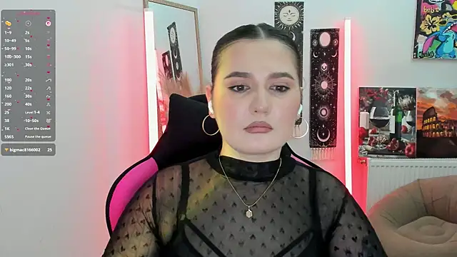 SourCherry   online show from 06-18-26, 06:56