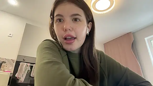 Meryblanks online show from 04-10-26, 09:14