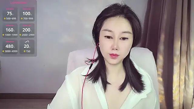Snapshot of Eva-000 chatting on 06-24-26, 10:42 Eva-000 online show from 06-24-26, 10:42