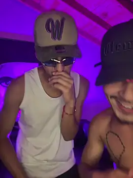 Cuteathleticboys online show from 04-11-26, 11:53